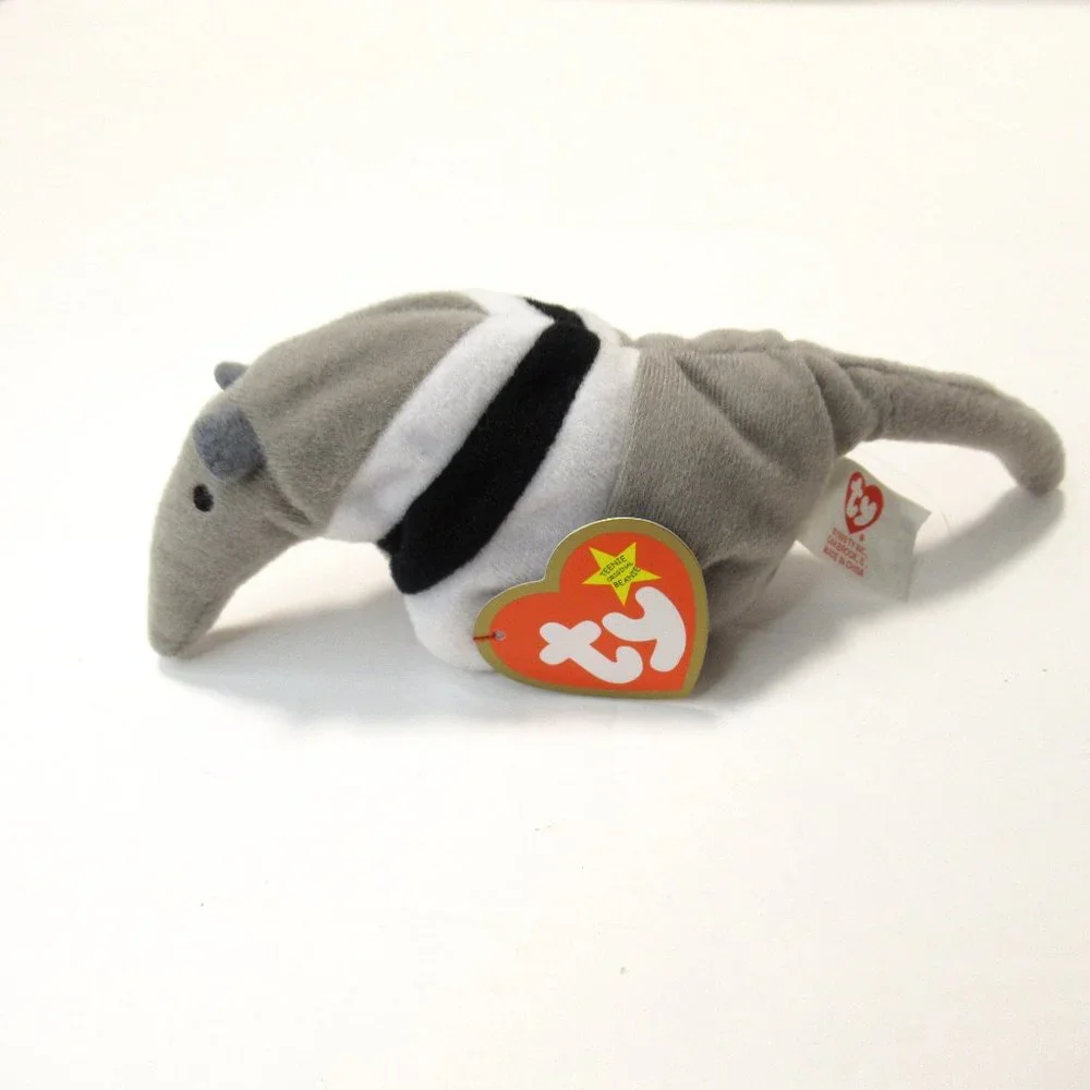 Catnip Antsy the teenie Anteater